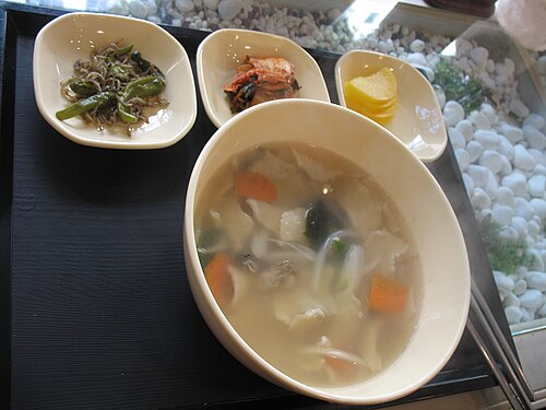 감자수제비